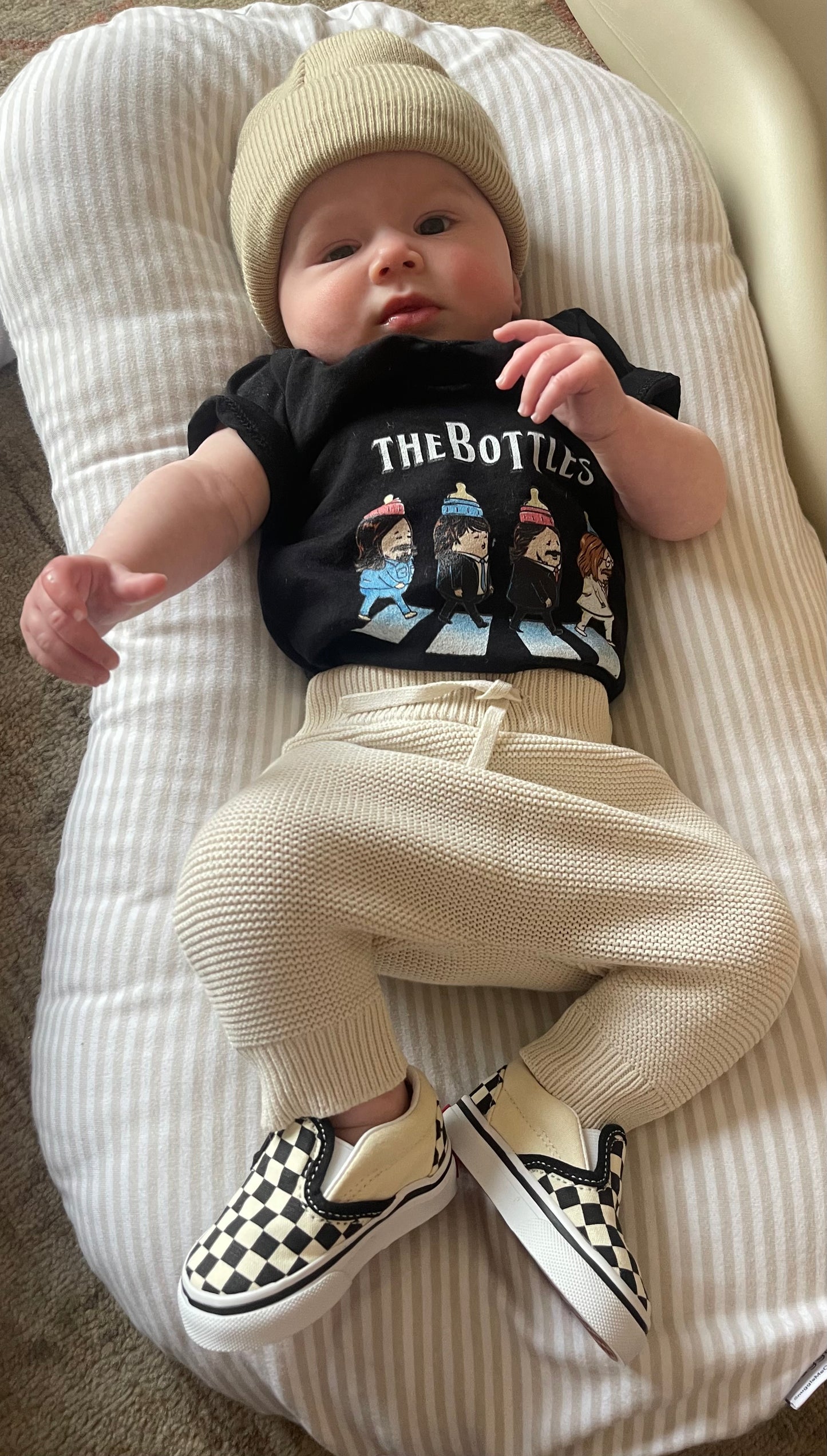 THE BOTTLES Baby Bodysuit
